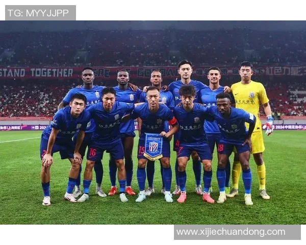 香港足球明星队精彩对决全记录赛场瞬间不容错过的比赛录像回顾