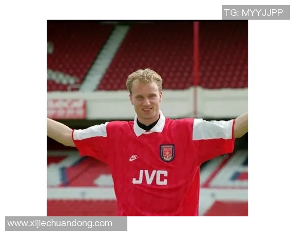 纹狼字的足球明星背后的传奇故事与他们的荣耀时刻