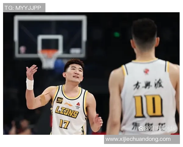 2013年CBA季后赛广东队对阵北京队精彩回顾与赛况分析